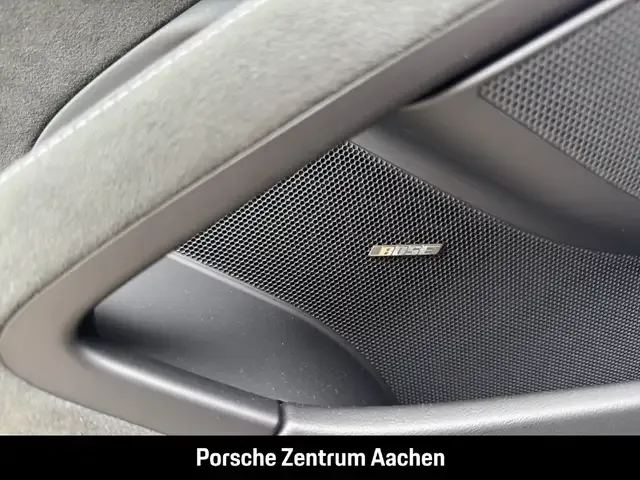 Porsche 718 Spyder