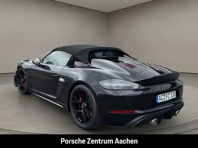 Porsche 718 Spyder