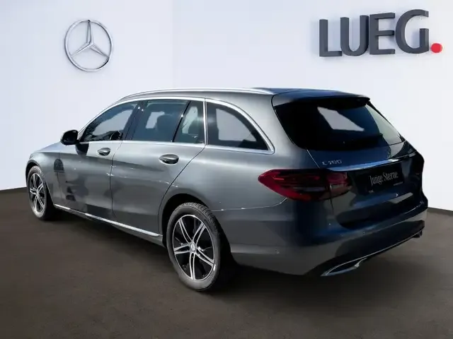 Mercedes-Benz C 180