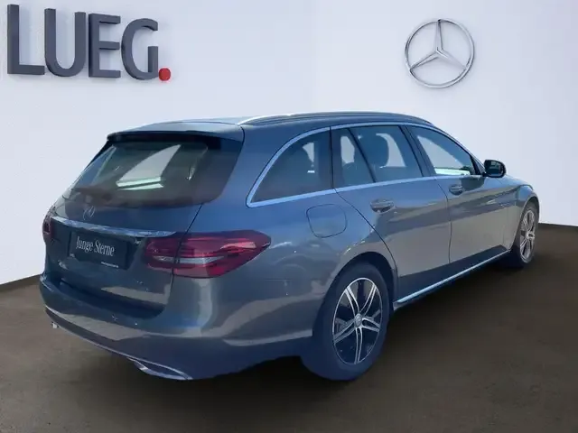 Mercedes-Benz C 180