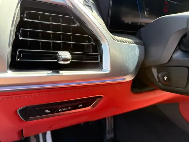 BMW XM
