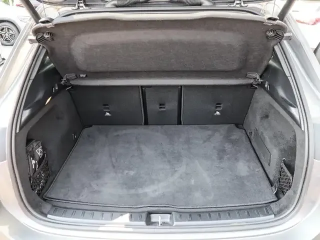 Mercedes-Benz EQA 350