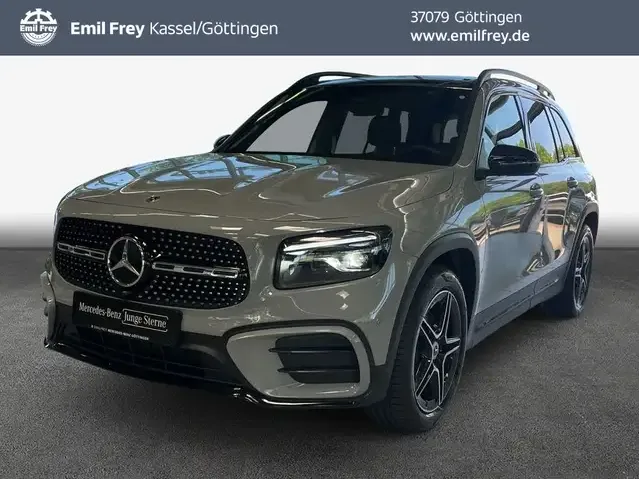 Mercedes-Benz GLB 180