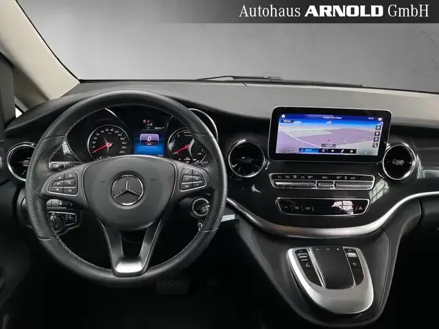 Mercedes-Benz EQV 300