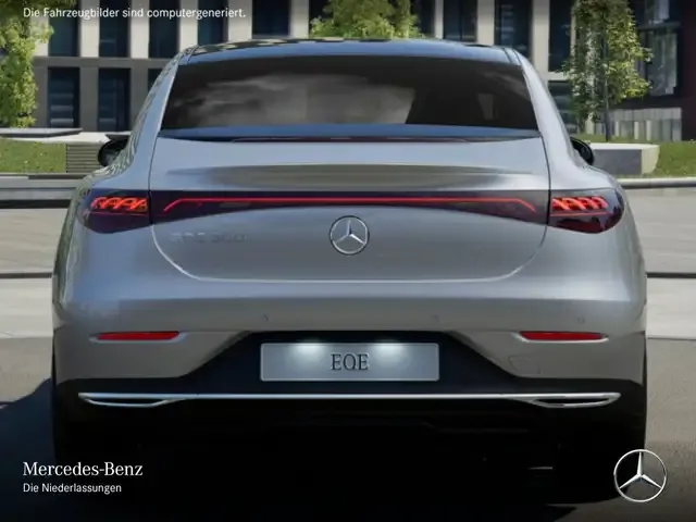 Mercedes-Benz EQE 300