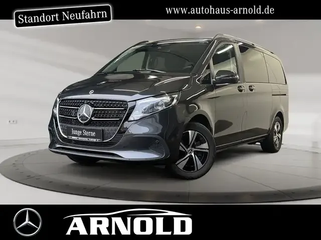 Mercedes-Benz V 220