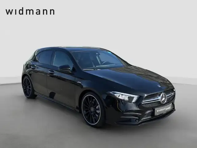 Mercedes-Benz A 35 AMG