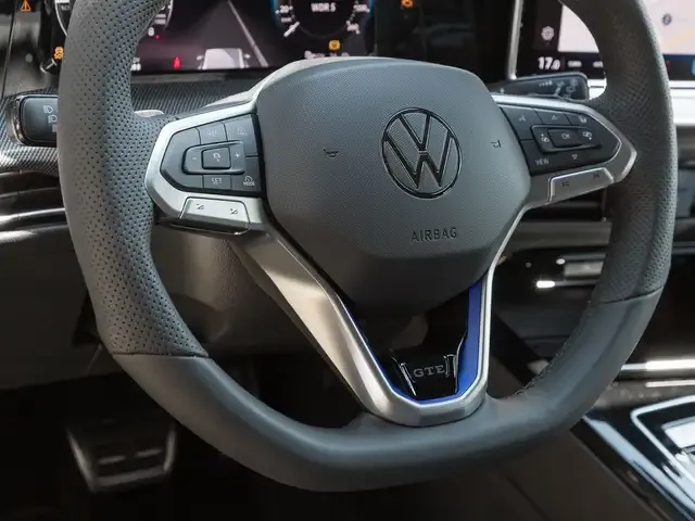 Volkswagen Golf GTE