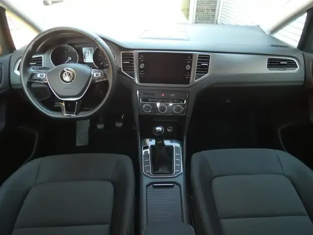 Volkswagen Golf Sportsvan