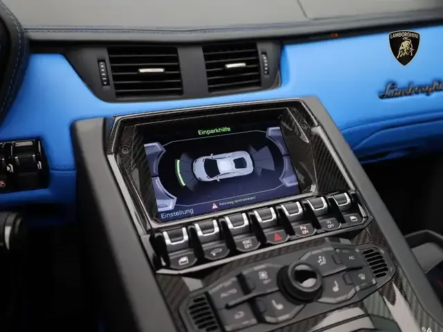 Lamborghini Aventador