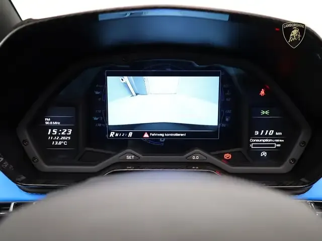 Lamborghini Aventador