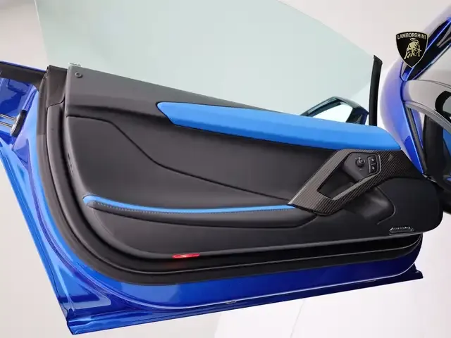 Lamborghini Aventador