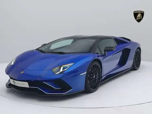 Lamborghini Aventador