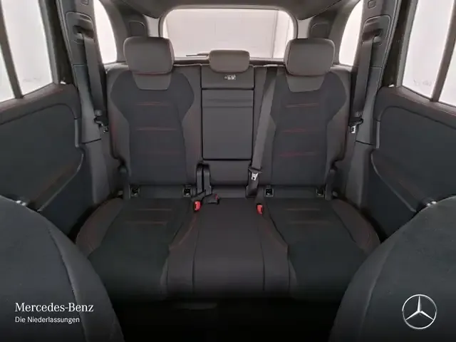 Mercedes-Benz GLB 250