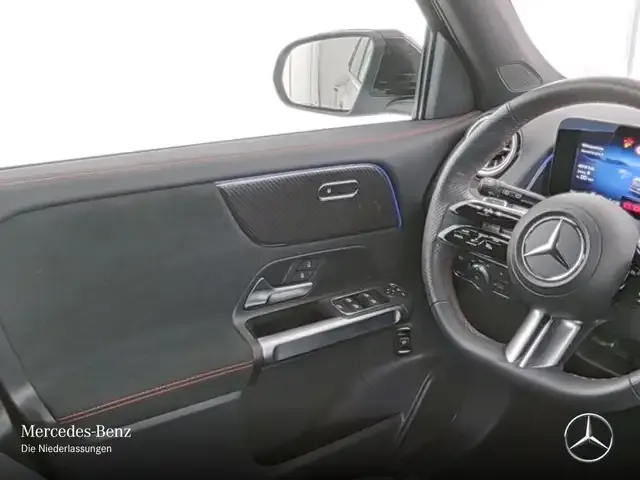 Mercedes-Benz GLB 250