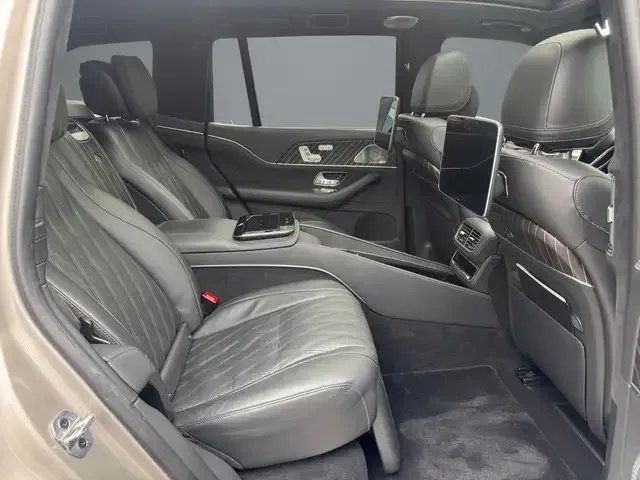 Mercedes-Benz GLS 600