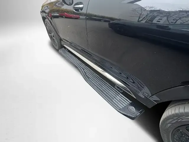 Mercedes-Benz GLS 600