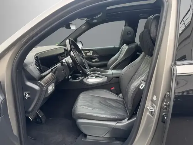 Mercedes-Benz GLS 600