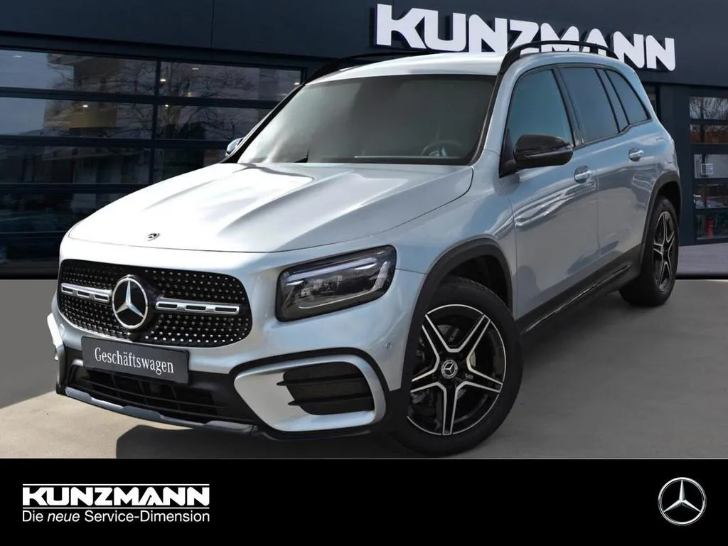 Mercedes-Benz GLB 200