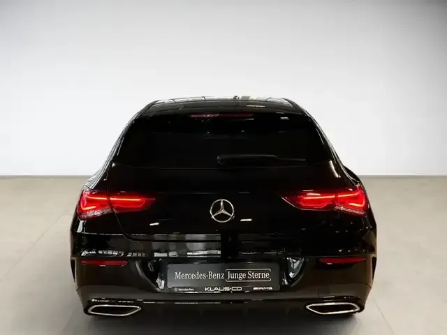 Mercedes-Benz CLA 220