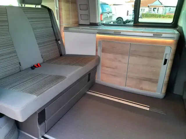 Volkswagen T6.1 California