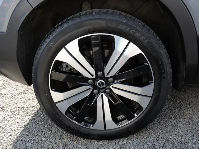 Volvo C40
