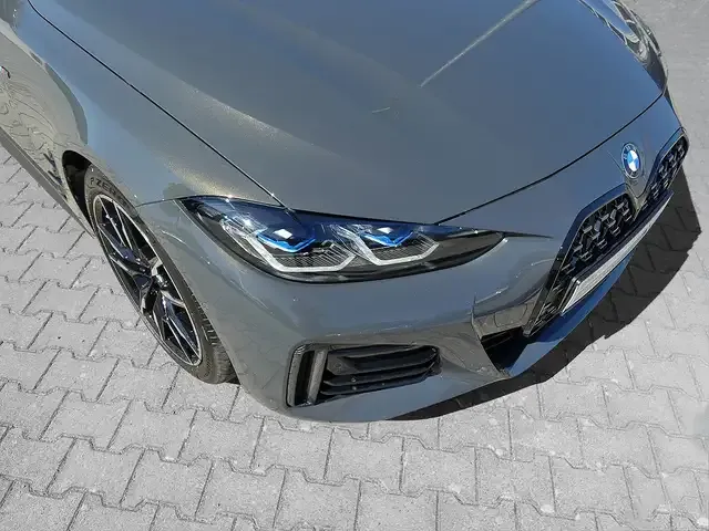 BMW 440