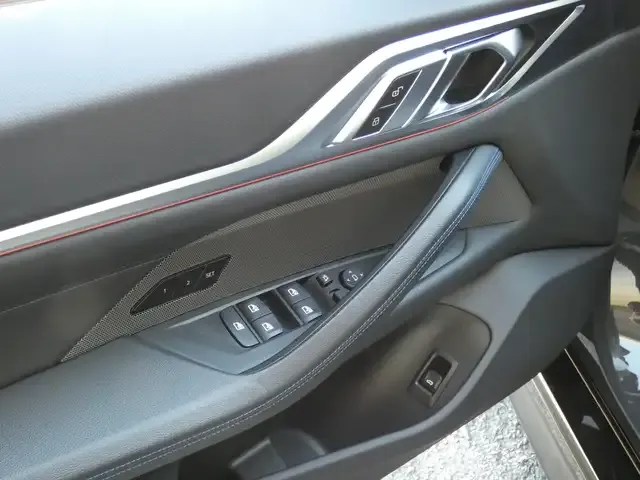 BMW 440