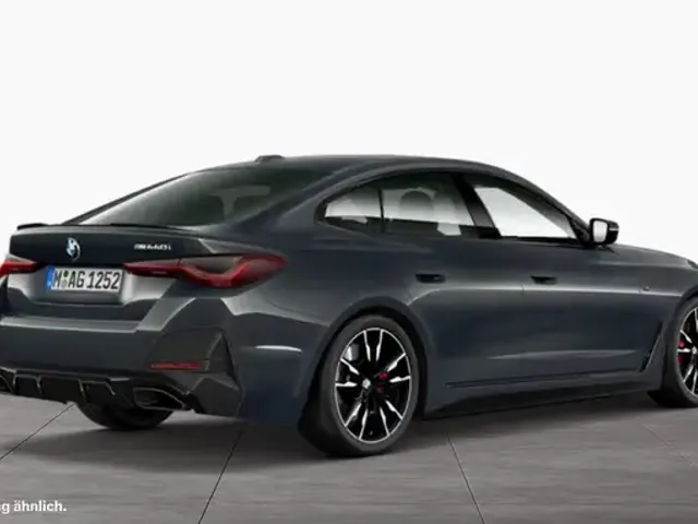BMW 440
