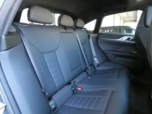 BMW 440