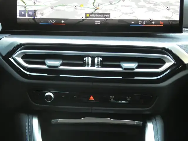 BMW 440
