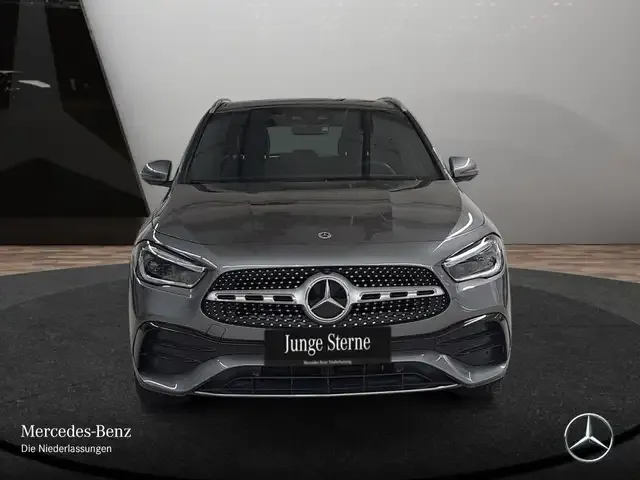 Mercedes-Benz GLA 250