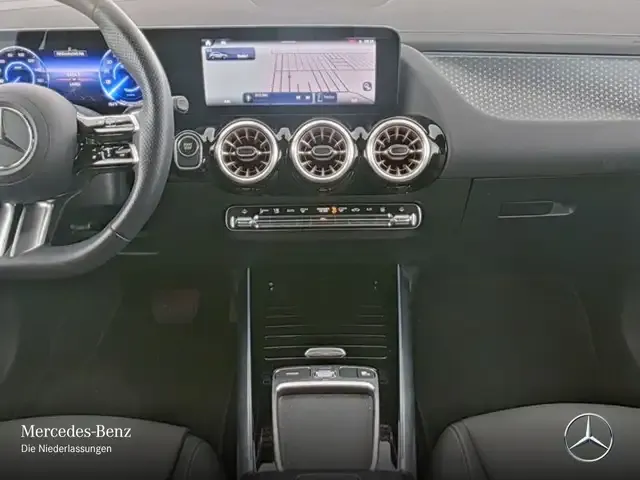 Mercedes-Benz EQA 250