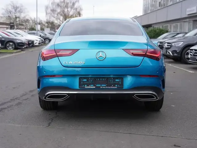 Mercedes-Benz CLA 250