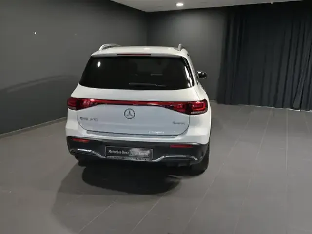 Mercedes-Benz EQB 300