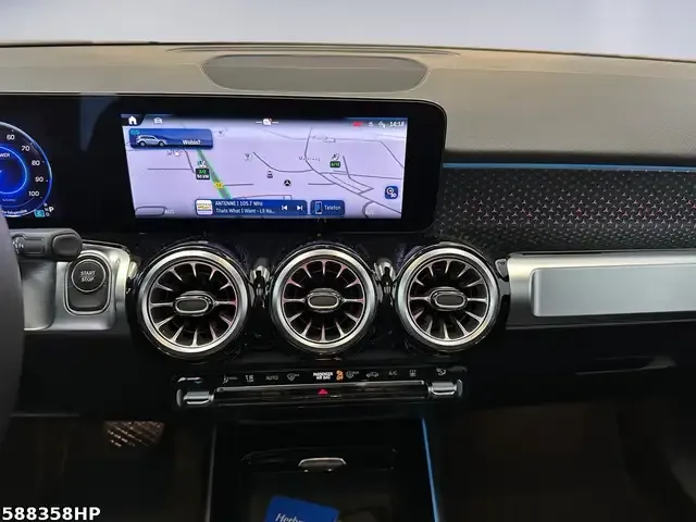 Mercedes-Benz EQB 350