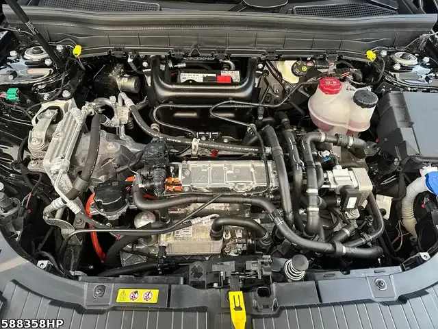 Mercedes-Benz EQB 350