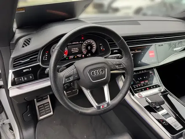 Audi SQ8