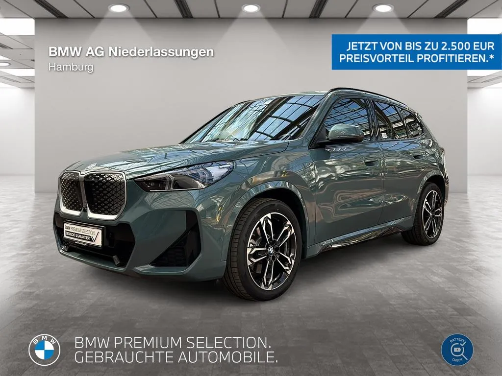 BMW iX1