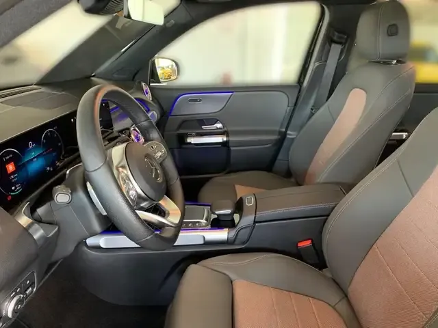 Mercedes-Benz EQB 250