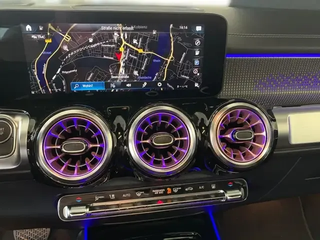 Mercedes-Benz EQB 250