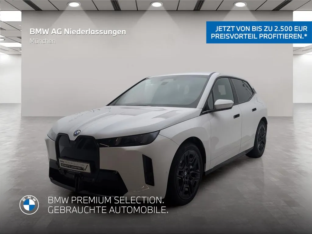 BMW iX