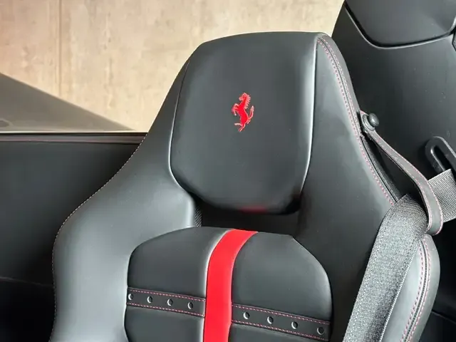 Ferrari F8 Spider