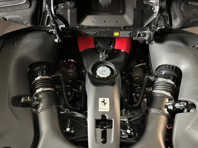 Ferrari F8 Spider
