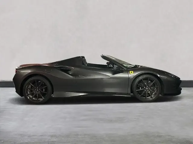 Ferrari F8 Spider