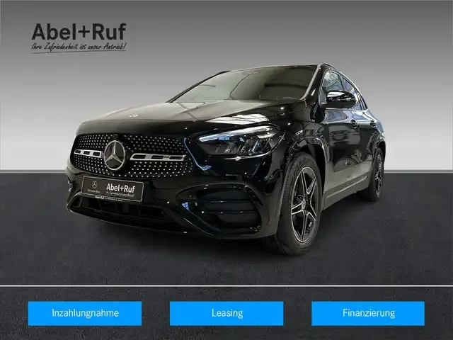 Mercedes-Benz GLA 200