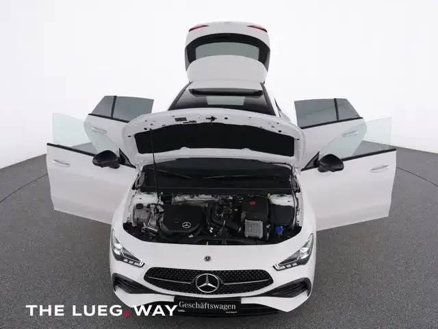 Mercedes-Benz CLA 200