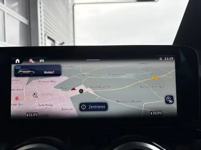 Mercedes-Benz EQA 300