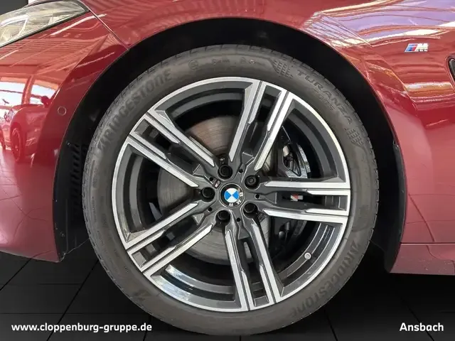 BMW 840