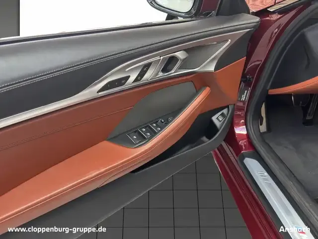 BMW 840